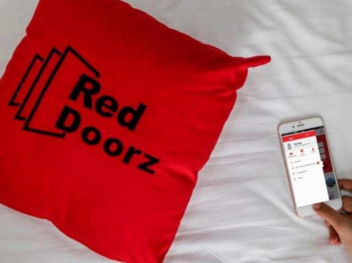 Reddoorz Plus @ Karet Setiabudi Jakarta Exterior photo